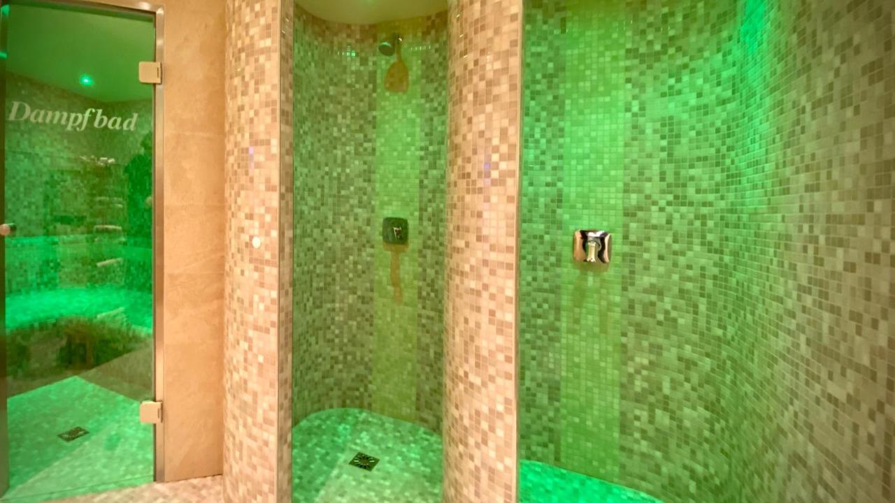 Moselstern Hotel Brixiade &Triton Кохем Екстериор снимка