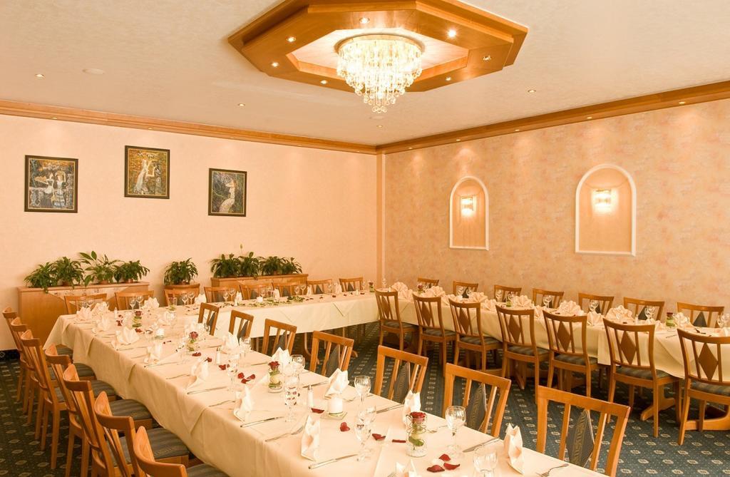 Moselstern Hotel Brixiade &Triton Кохем Екстериор снимка