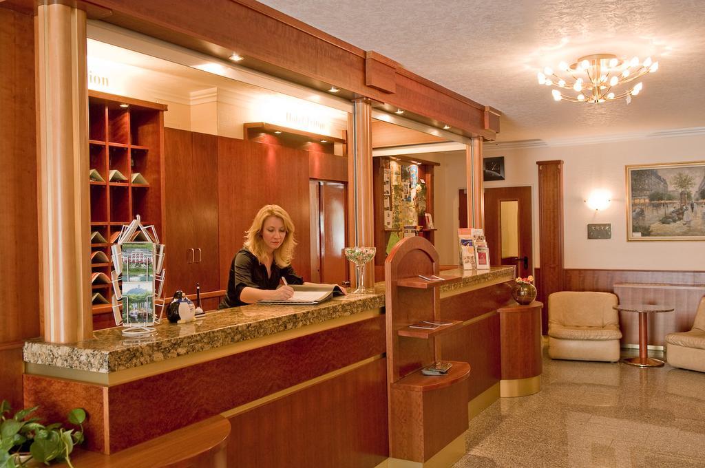 Moselstern Hotel Brixiade &Triton Кохем Екстериор снимка
