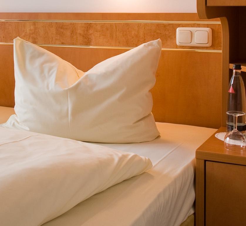 Moselstern Hotel Brixiade &Triton Кохем Екстериор снимка